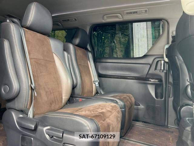 Toyota ALPHARD 2013-07 299901-8
