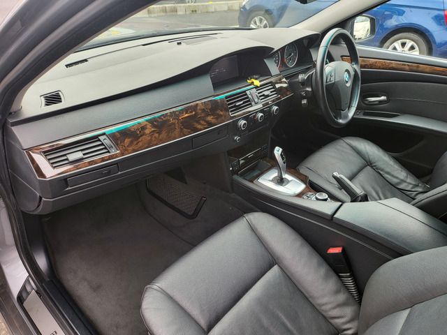 Bmw 5 SERIES 2010-01 5363-16