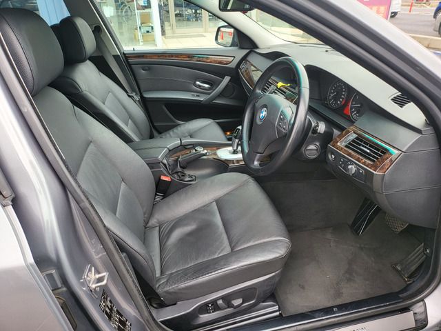 Bmw 5 SERIES 2010-01 5363-11