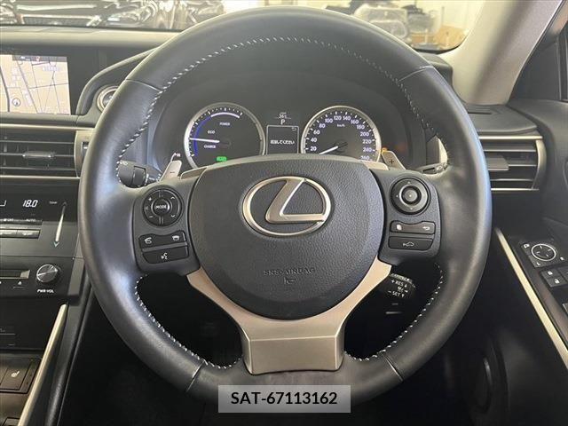 Lexus IS 2013-10 362835-11