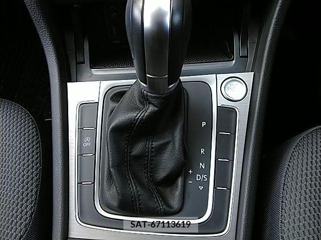 VolksWagen GOLF 2016-06 289526-24