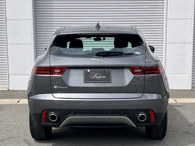 Jaguar E-PACE 2018-09 6244-19