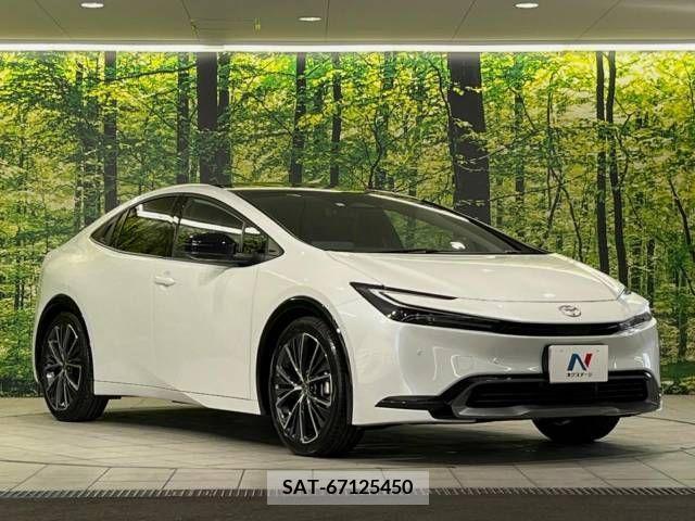 Toyota PRIUS 2023-02 377971-16