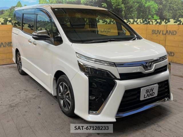 Toyota VOXY 2020-10 321667-17