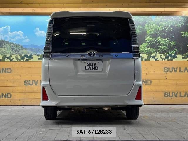 Toyota VOXY 2020-10 321667-16