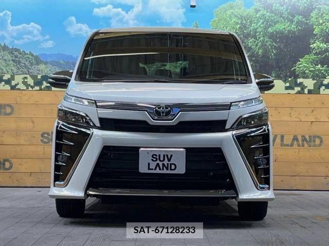 Toyota VOXY 2020-10 321667-15