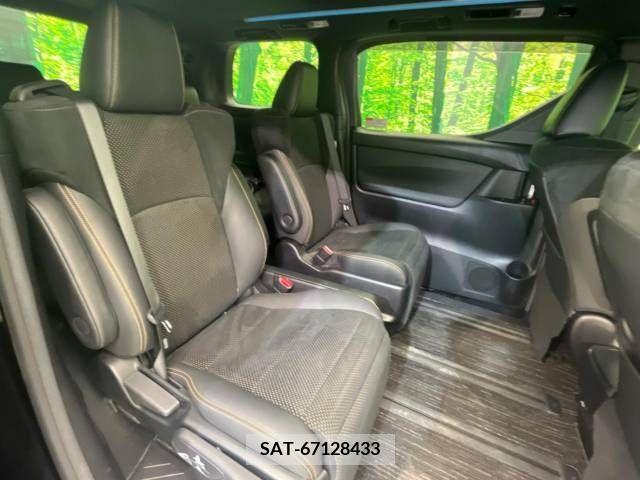 Toyota ALPHARD 2021-03 299619-9