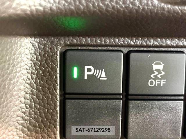 Honda N BOX 2021-03 348078-7