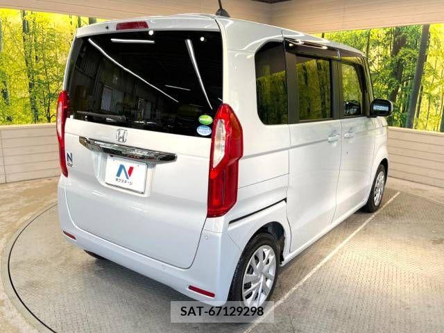 Honda N BOX 2021-03 348078-17