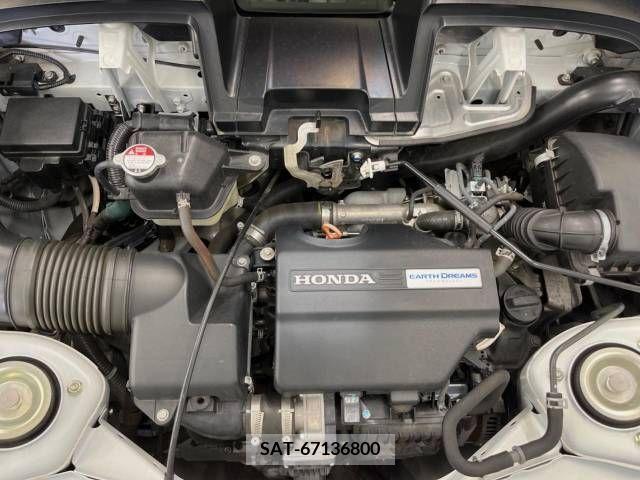 Honda S660 2017-10 381868-18
