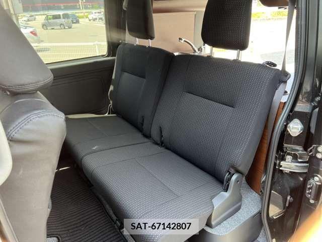 Daihatsu HIJET CARGO 2020-09 214415-18
