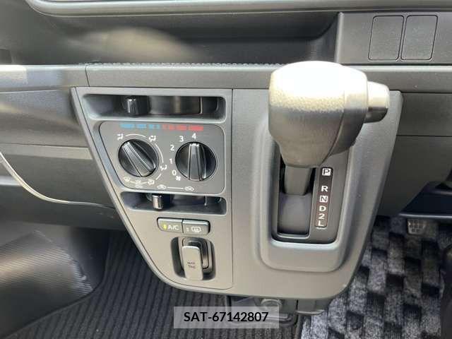 Daihatsu HIJET CARGO 2020-09 214415-14