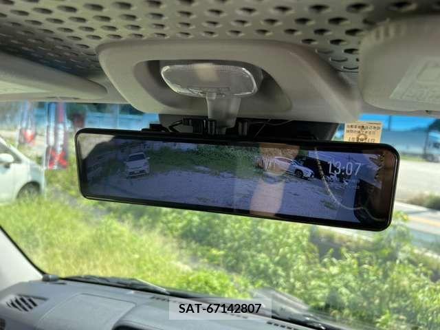 Daihatsu HIJET CARGO 2020-09 214415-12