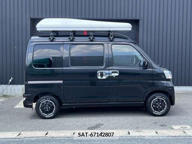 Daihatsu HIJET CARGO 2020-09 214415-3