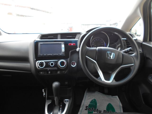 Honda FIT 2013-11 12838-1