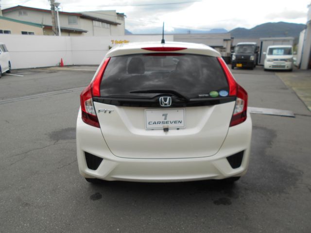 Honda FIT 2013-11 12838-6