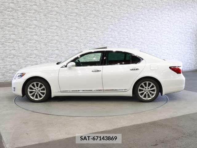 Lexus LS 2011-04 388342-10