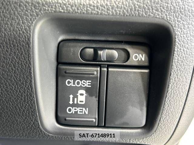 Honda N BOX 2017-05 381130-4