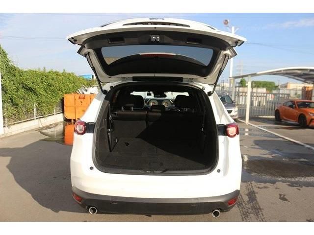 Mazda CX-8 2017-11 9512-11