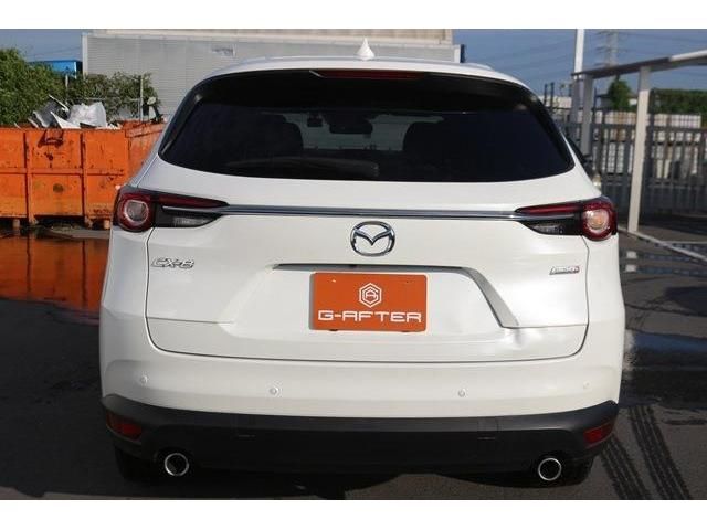 Mazda CX-8 2017-11 9512-3