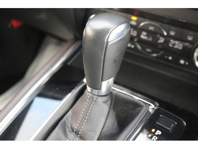 Mazda CX-8 2017-11 9512-17