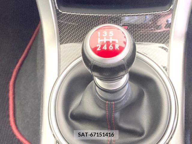 Subaru WRX STI 2014-11 316888-8
