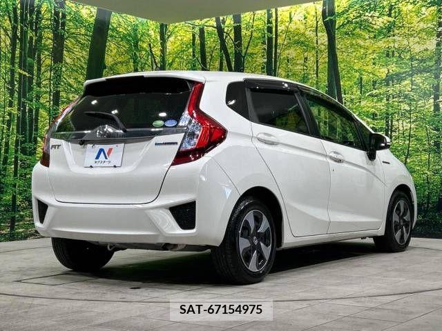 Honda FIT HYBRID 2016-12 224118-17