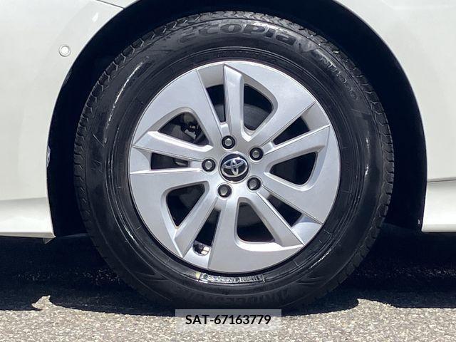 Toyota PRIUS 2017-09 347451-28