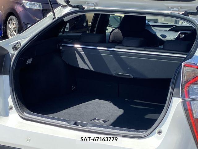 Toyota PRIUS 2017-09 347451-25