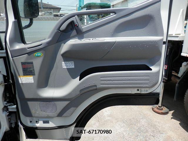 Mitsubishi CANTER 2006-08 200177-26