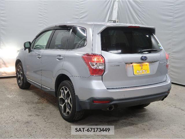 Subaru FORESTER 2012-11 270036-1