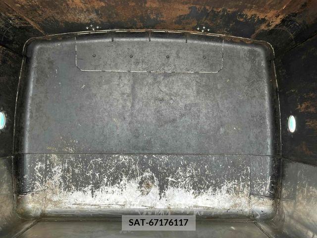 Mitsubishi CANTER 2019-02 294470-12
