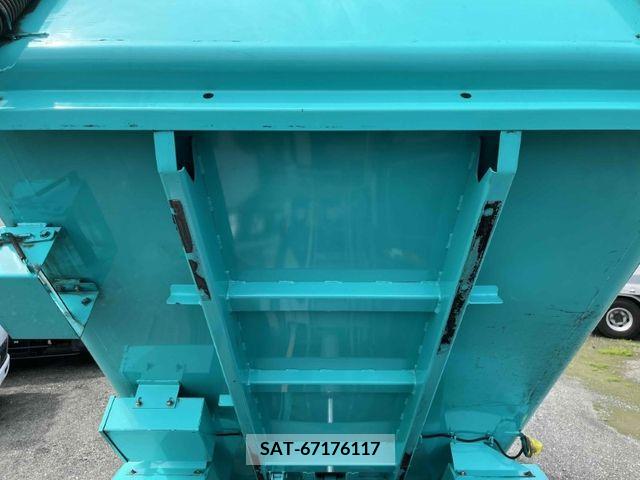Mitsubishi CANTER 2019-02 294470-14