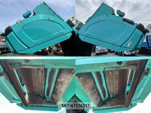 Mitsubishi CANTER 2019-02 294470-16