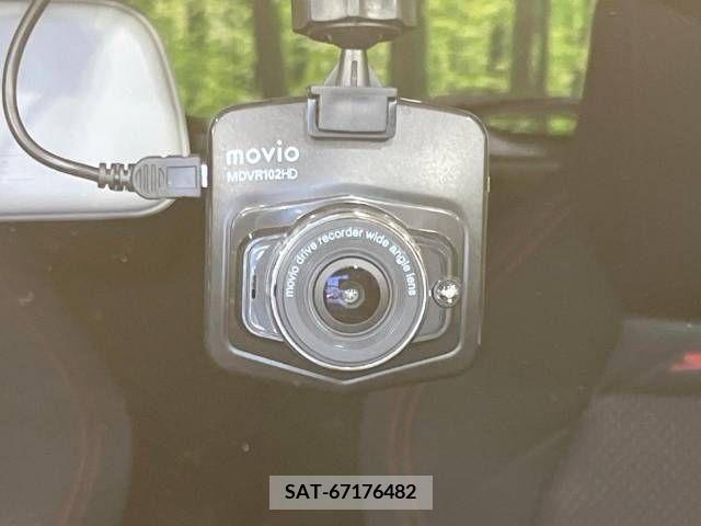 Suzuki SWIFT 2018-01 230078-7