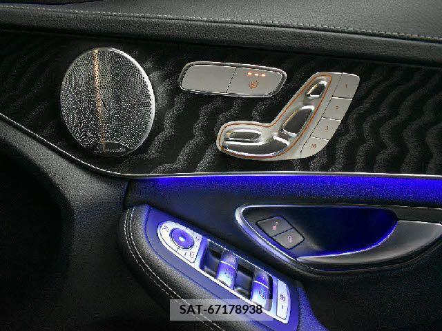 Amg C-CLASS 2019-04 291870-12
