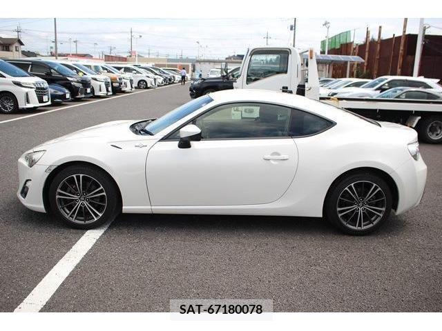 Toyota 86 2012-10 355211-6