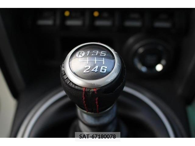 Toyota 86 2012-10 355211-1
