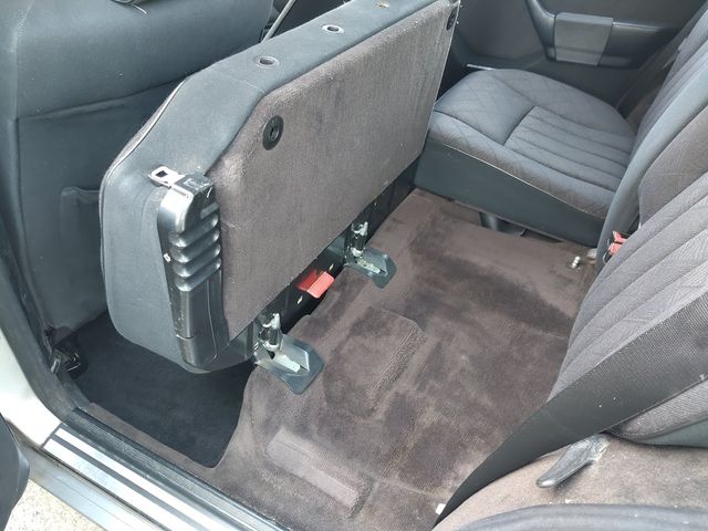 Mercedes Benz E-CLASS 1995-02 2101-24