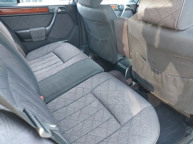 Mercedes Benz E-CLASS 1995-02 2101-14