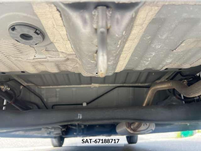 Honda N BOX 2019-02 278724-17