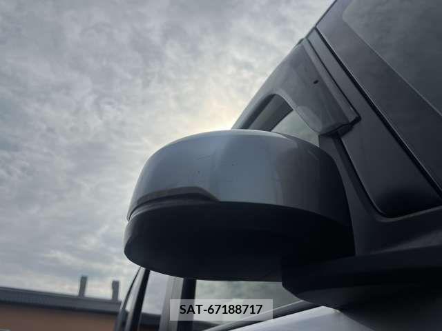 Honda N BOX 2019-02 278724-11