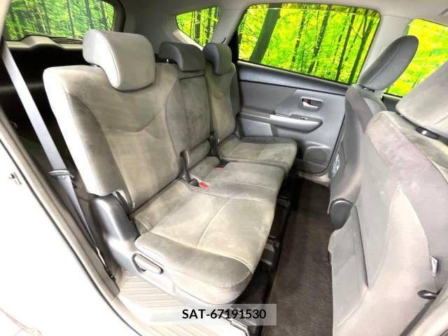 Toyota PRIUS ALPHA 2011-11 282493-9