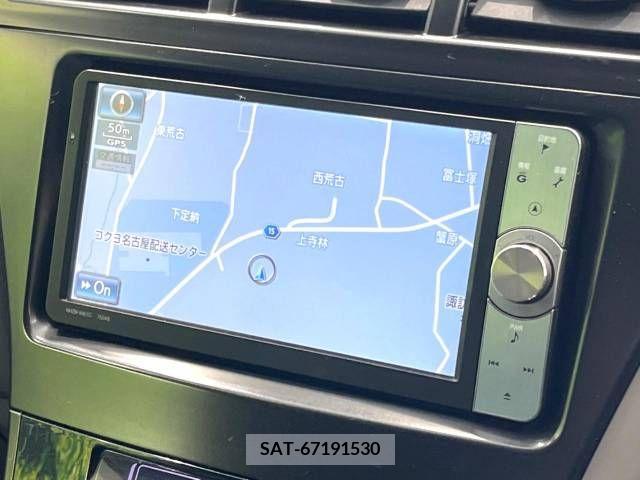 Toyota PRIUS ALPHA 2011-11 282493-2
