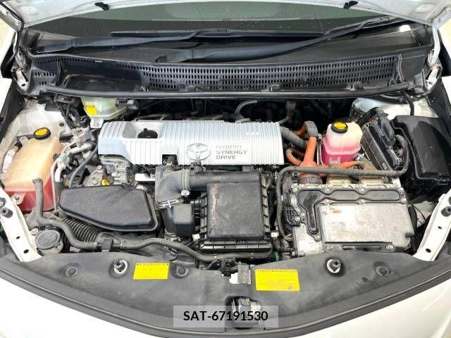 Toyota PRIUS ALPHA 2011-11 282493-18
