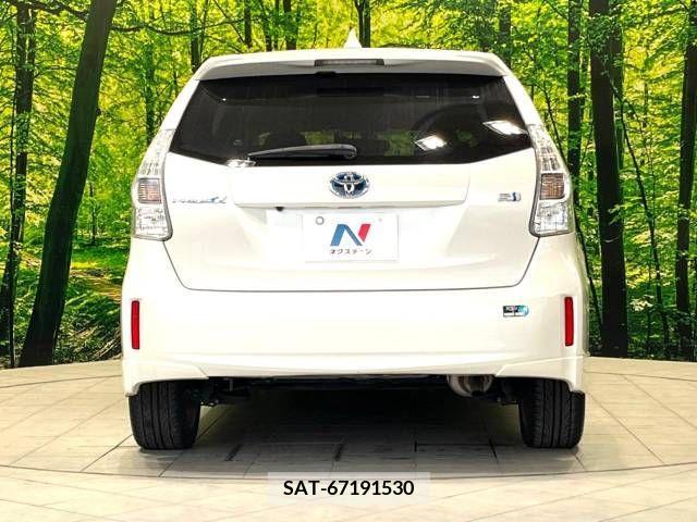 Toyota PRIUS ALPHA 2011-11 282493-15