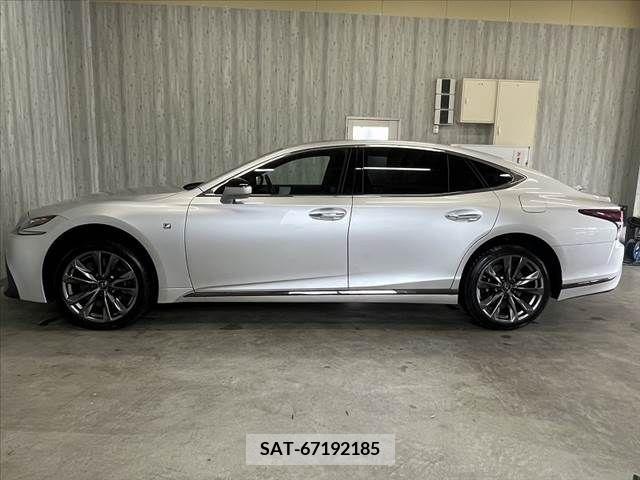 Lexus LS 2018-03 275488-11