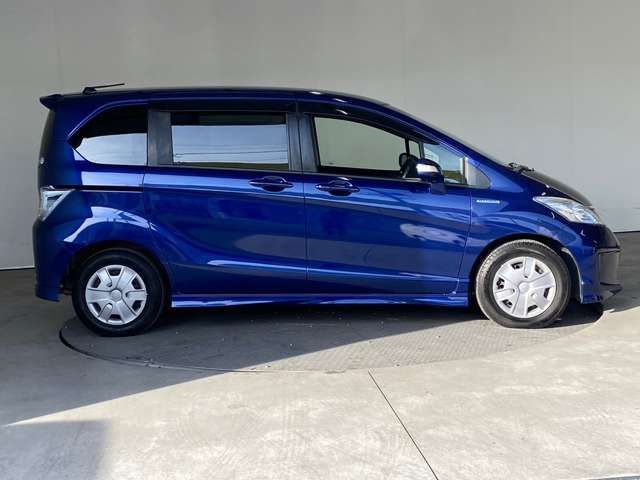 Honda FREED HYBRID 2013-01 186451-9