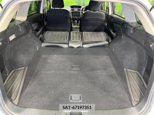 Subaru LEVORG 2017-10 216488-10
