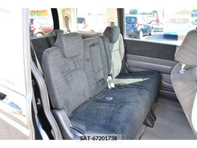Honda e 2011-03 248178-19